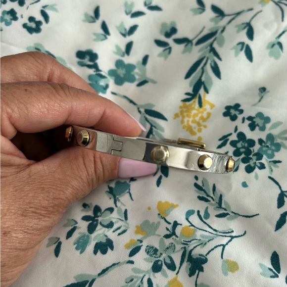 MICHAEL KORS • Gold/Silver Belt Bangle Bracelet • - Picture 8 of 9